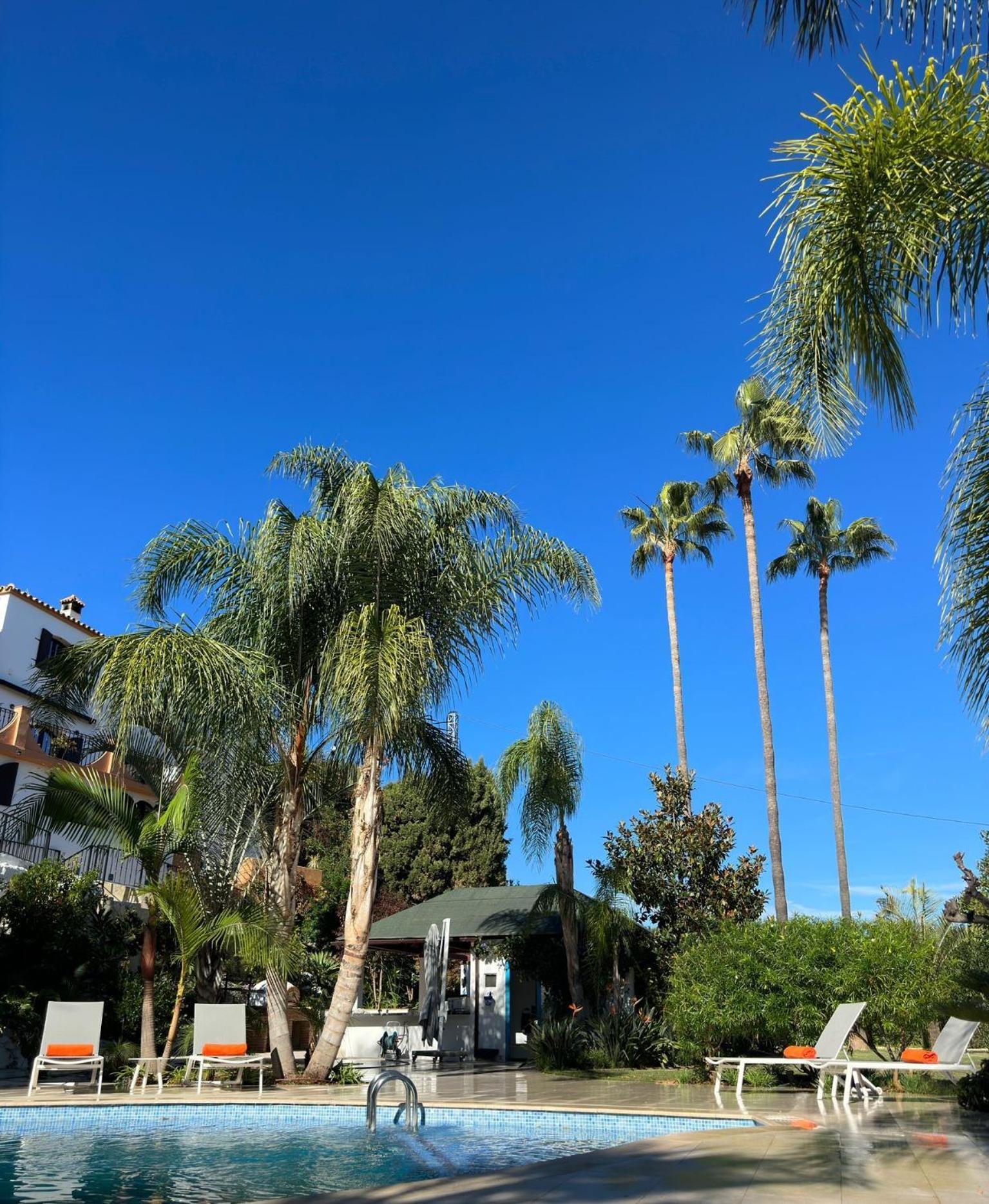 La Pina Verde Estepona Exteriör bild